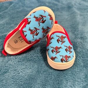 Marvel Spider-Man Kids Slip-On Sneakers - Red and Light Blue